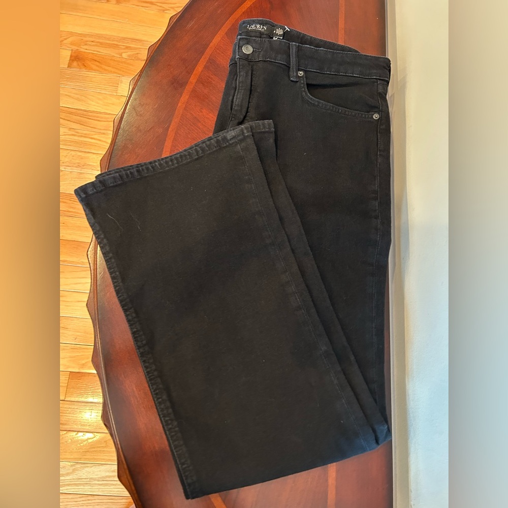 NWOT Ralph Lauren Women’s Black Jeans 99% Cotton